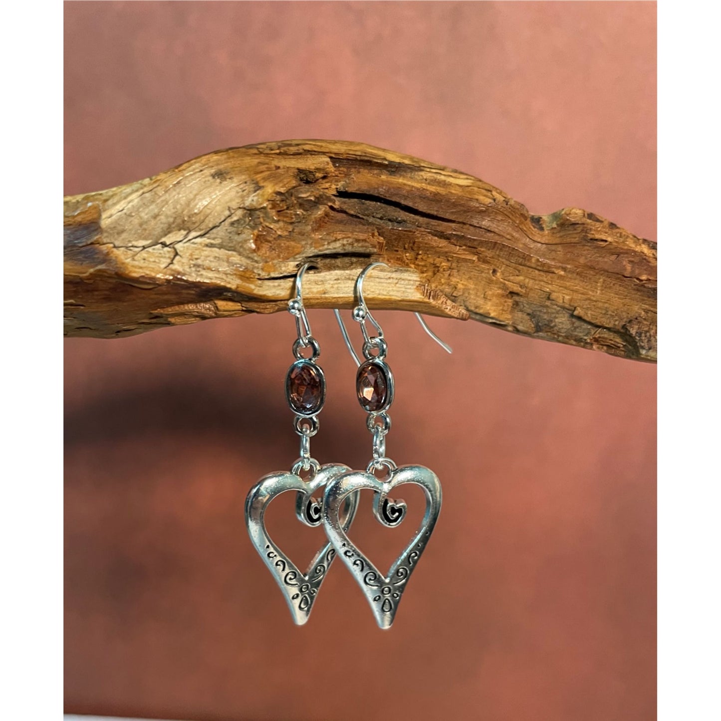 Vintage-Inspired Silver Heart Dangle Earrings – Romantic Boho Jewelry
